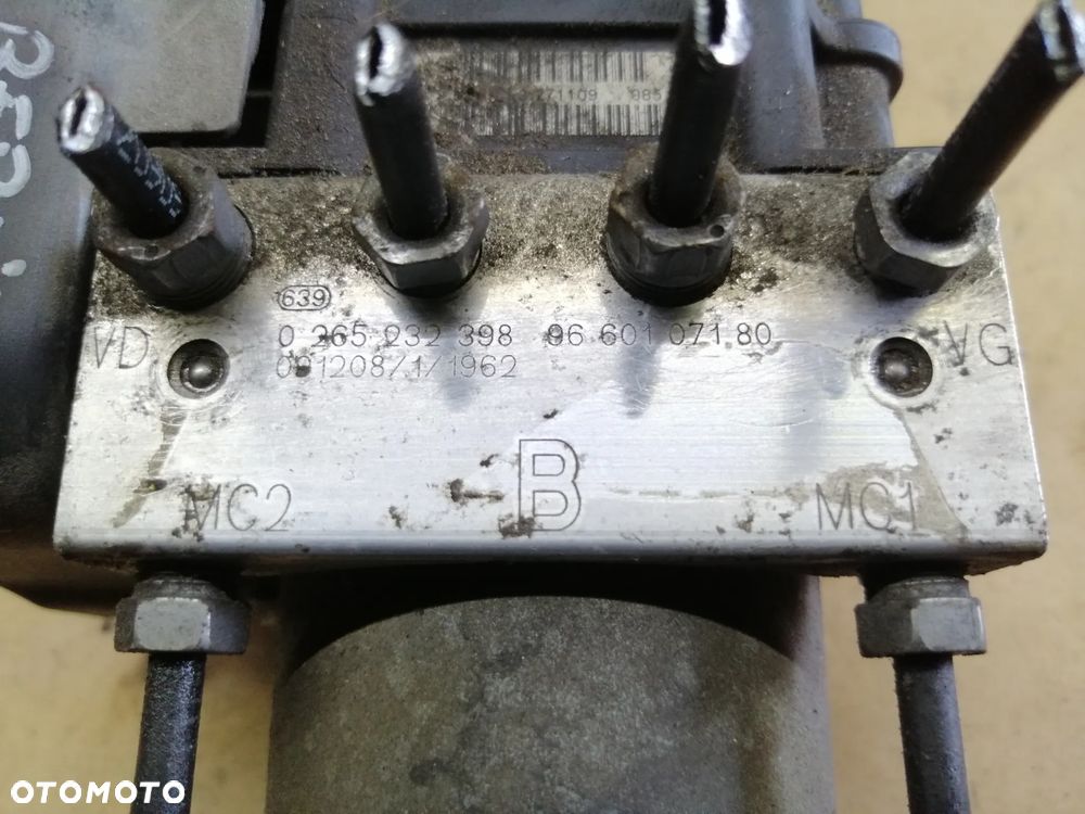Citroen Berlingo II pompa sterownik abs  plus wtyczka z wiązką 0265232398  9660107180 - 7