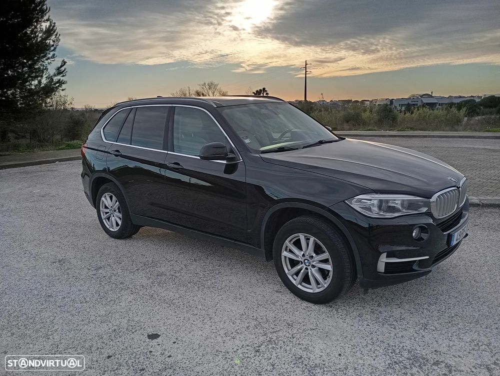 BMW X5 25 d sDrive Comfort 7L - 1