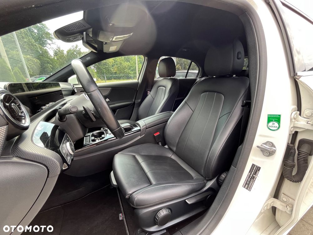 Mercedes-Benz Klasa A 220 7G-DCT Style - 19