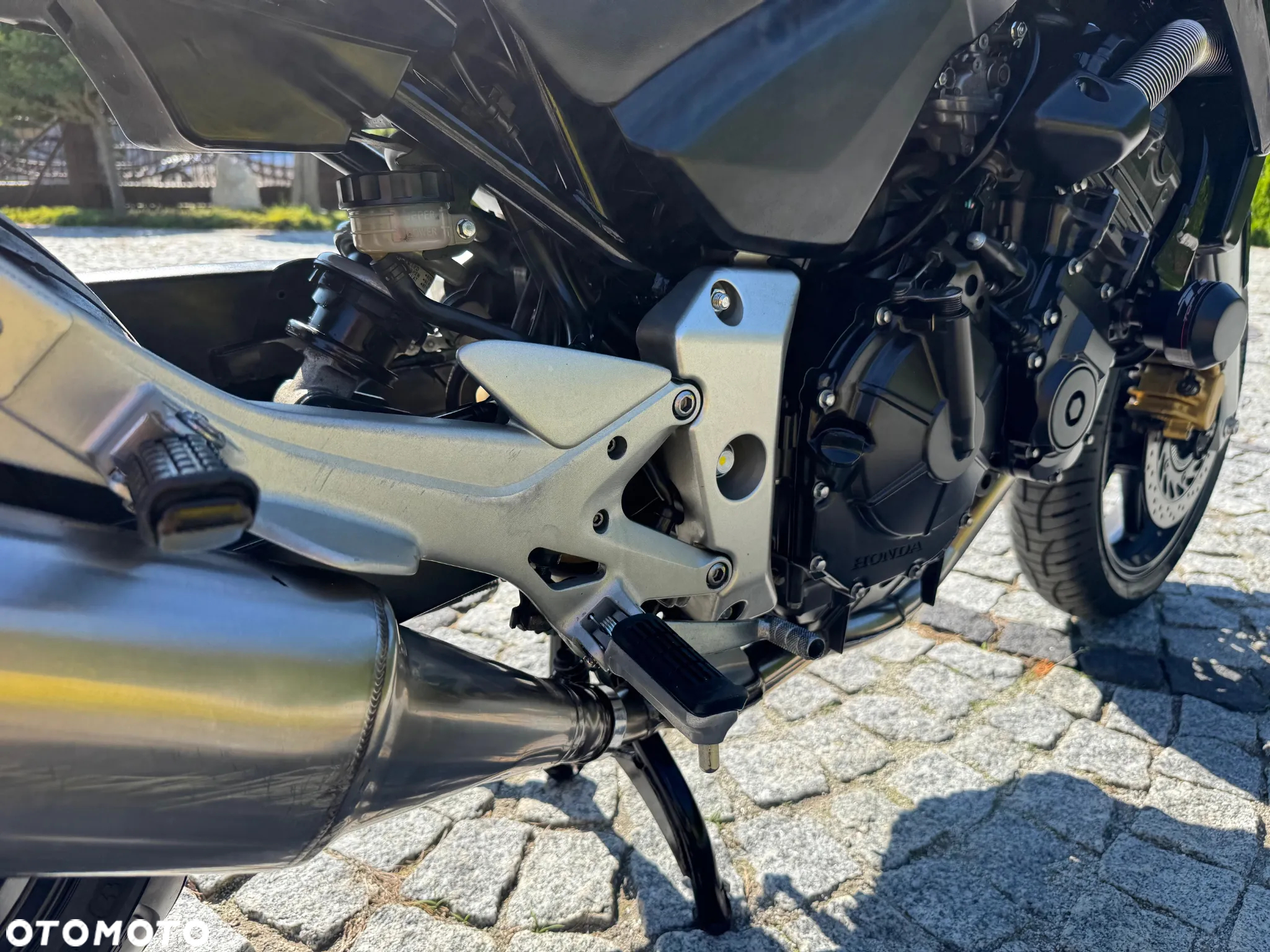 Honda CBF - 19