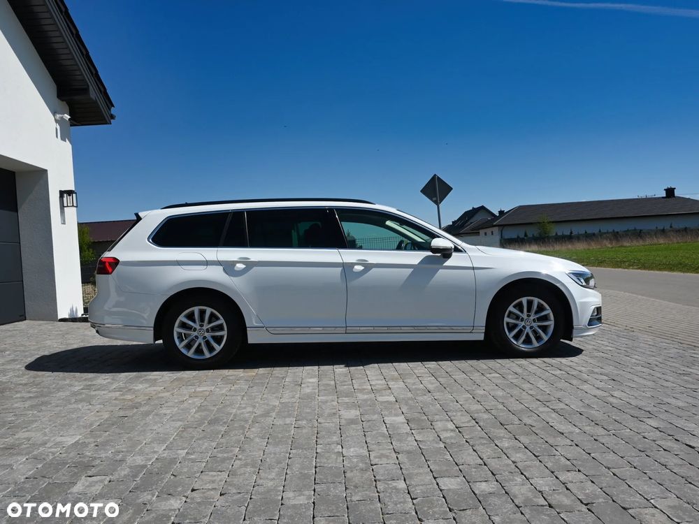 Volkswagen Passat - 6