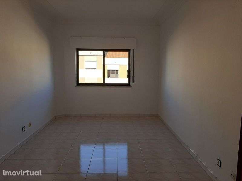Apartamento T2 na Amora - Grande imagem: 5/16