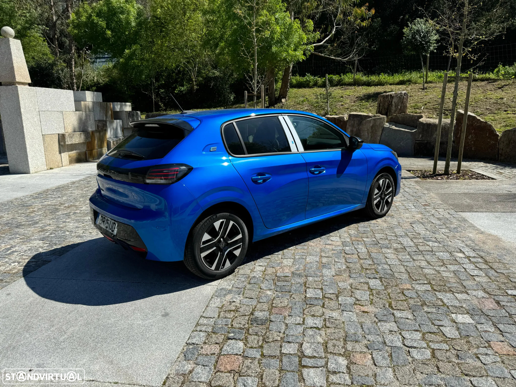 Peugeot e-208 50 kWh Style - 4