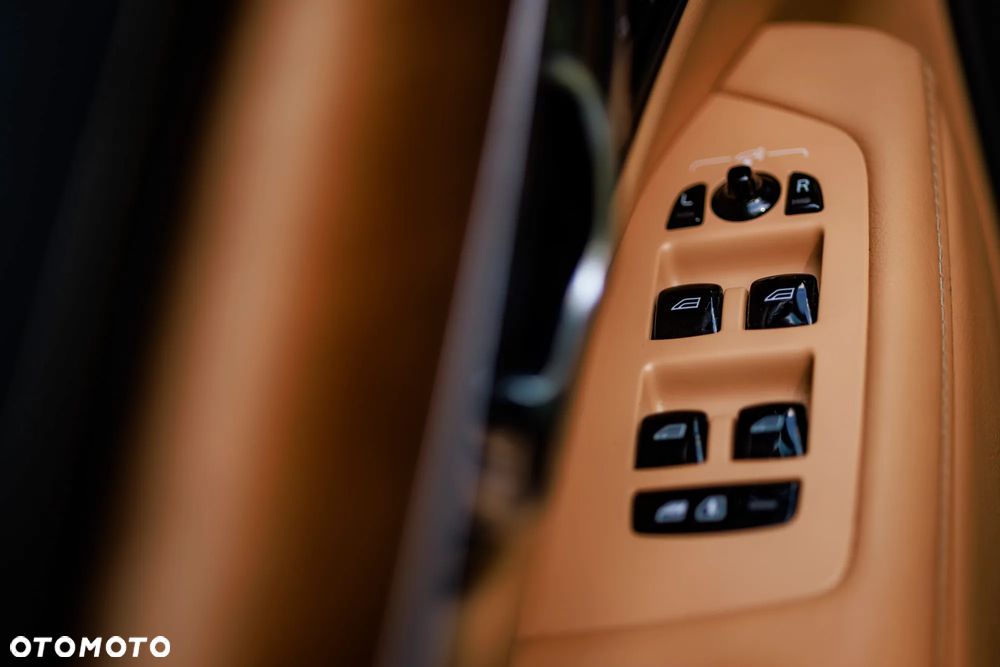Volvo V90 T4 Inscription - 33