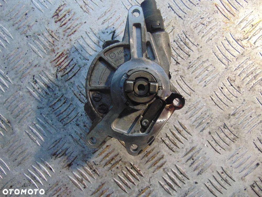 Vacum pompa mercedes ml w164 3,0 cdi - 3