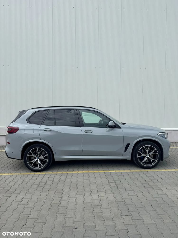 BMW X5 xDrive40i mHEV sport
