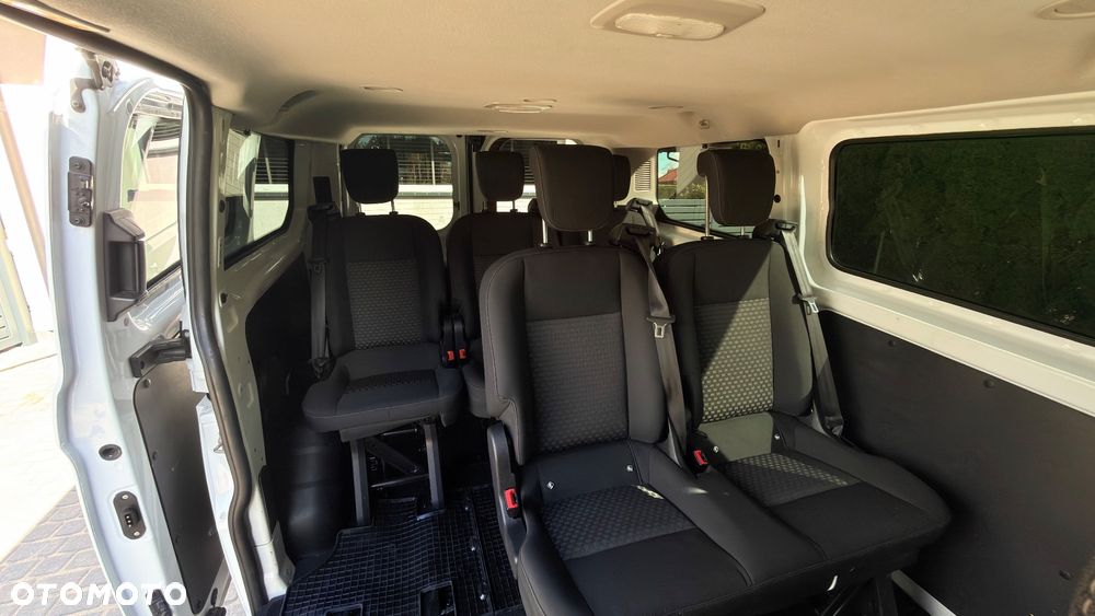 Ford Transit Custom L1H1 PKW VA Basis - 18