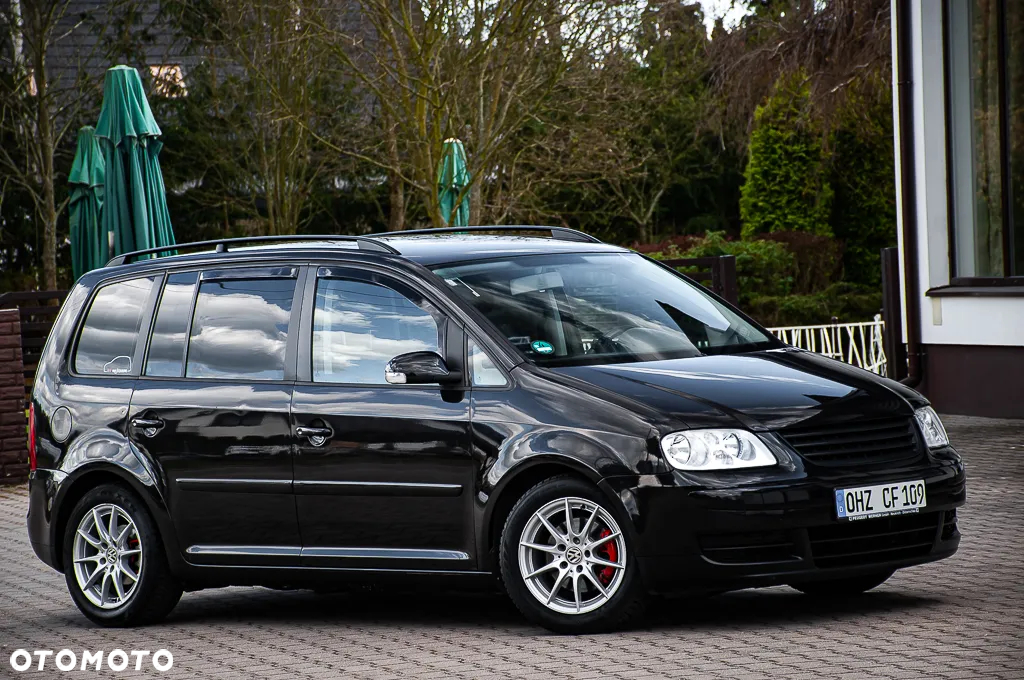 Volkswagen Touran - 3