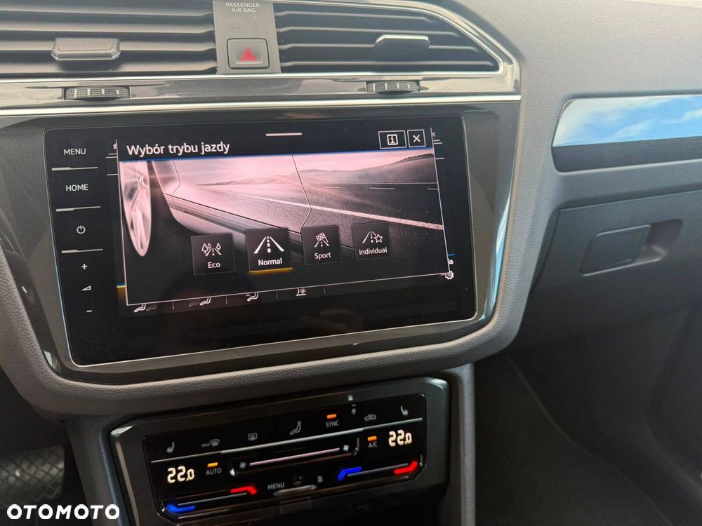 Volkswagen Tiguan 2.0 TSI 4Mot Elegance DSG - 27
