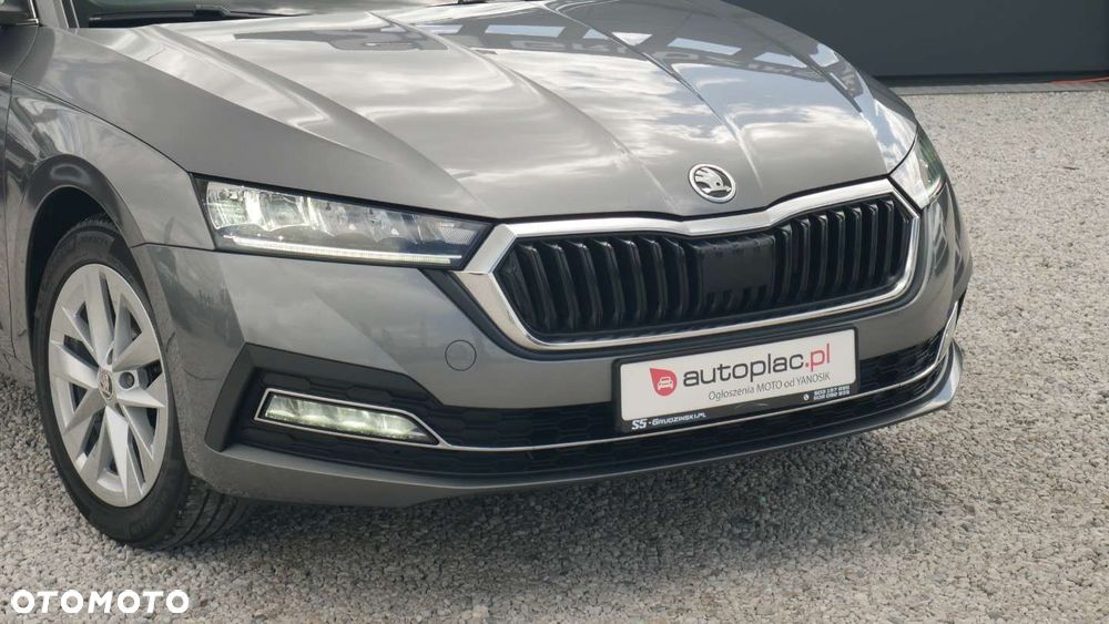 Skoda Octavia - 25
