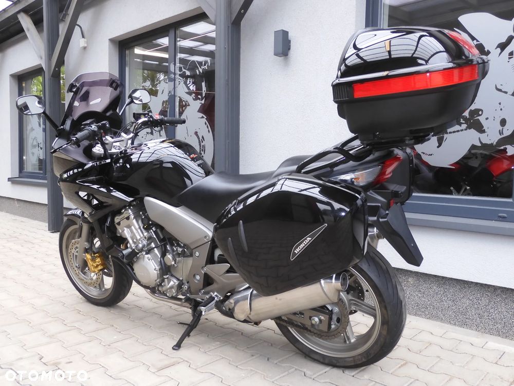 Honda CBF - 32