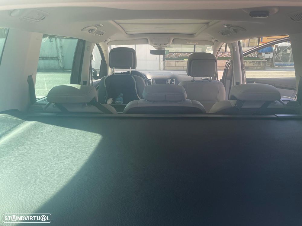 VW Sharan 2.0 TDI Blue Highline - 16