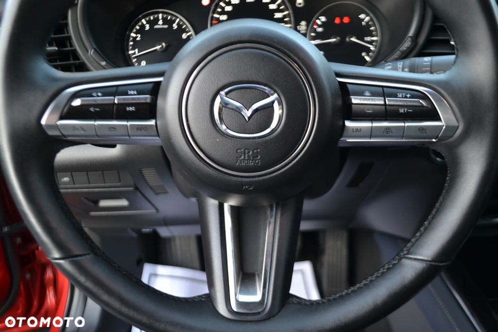 Mazda CX-30 2.0 mHEV Hikari 2WD - 37