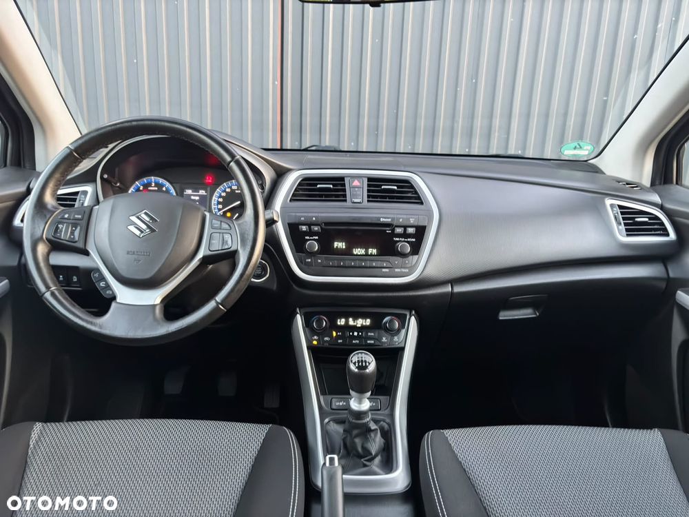Suzuki SX4 S-Cross 1.6 DDiS Premium Plus - 15