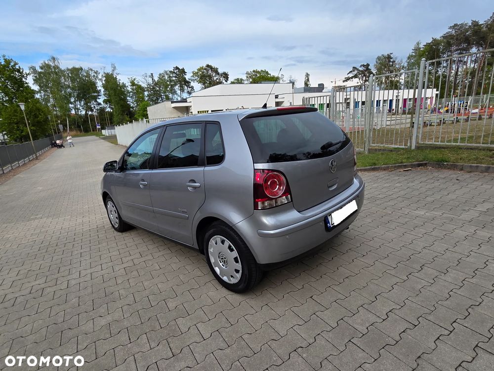 Volkswagen Polo - 10