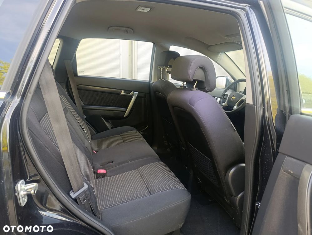 Chevrolet Captiva 2.4 2WD 5 Sitzer LS - 23