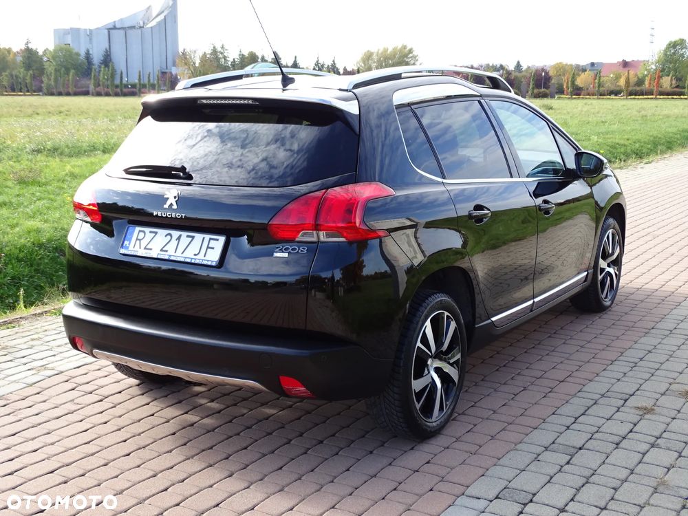 Peugeot 2008 1.6 e-HDi Allure S&S - 14
