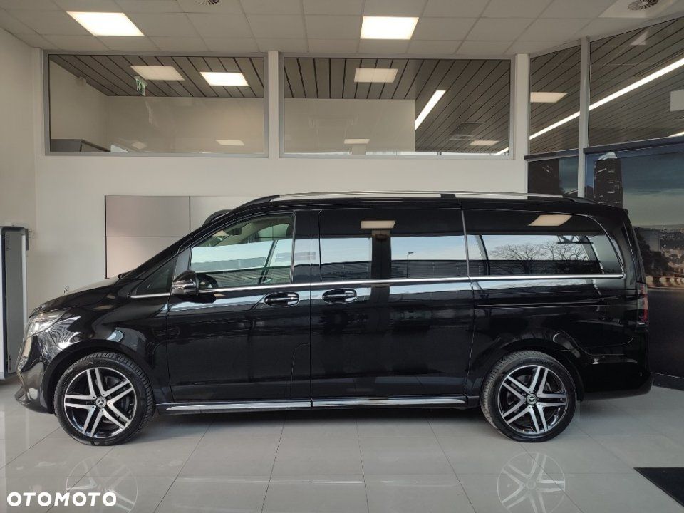 Mercedes-Benz Klasa V - 4