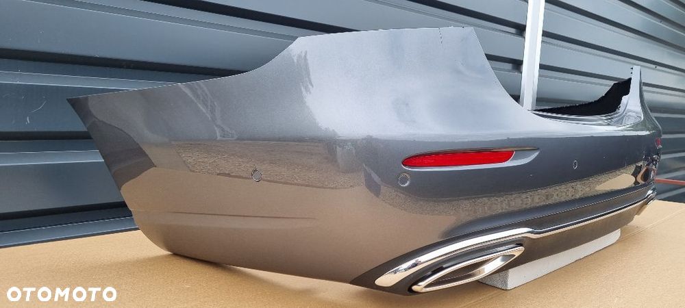 Mercedes E Klasa W213 Lift Sedan 2020- zderzak tył oryginał MD270 - 5