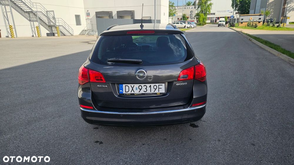 Opel Astra 1.4 Turbo 150 Jahre - 19