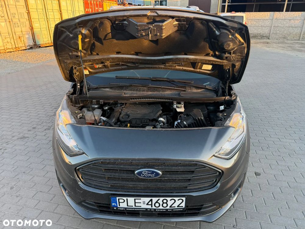 Ford Transit Connect - 9