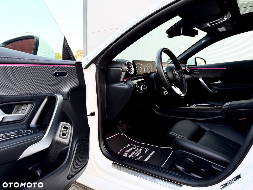 Mercedes-Benz CLA 200 d 8G-DCT Special Edition - 22