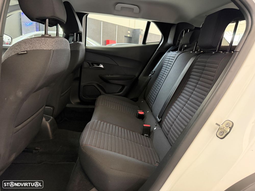 Peugeot 2008 PureTech 130 Active Pack - 9