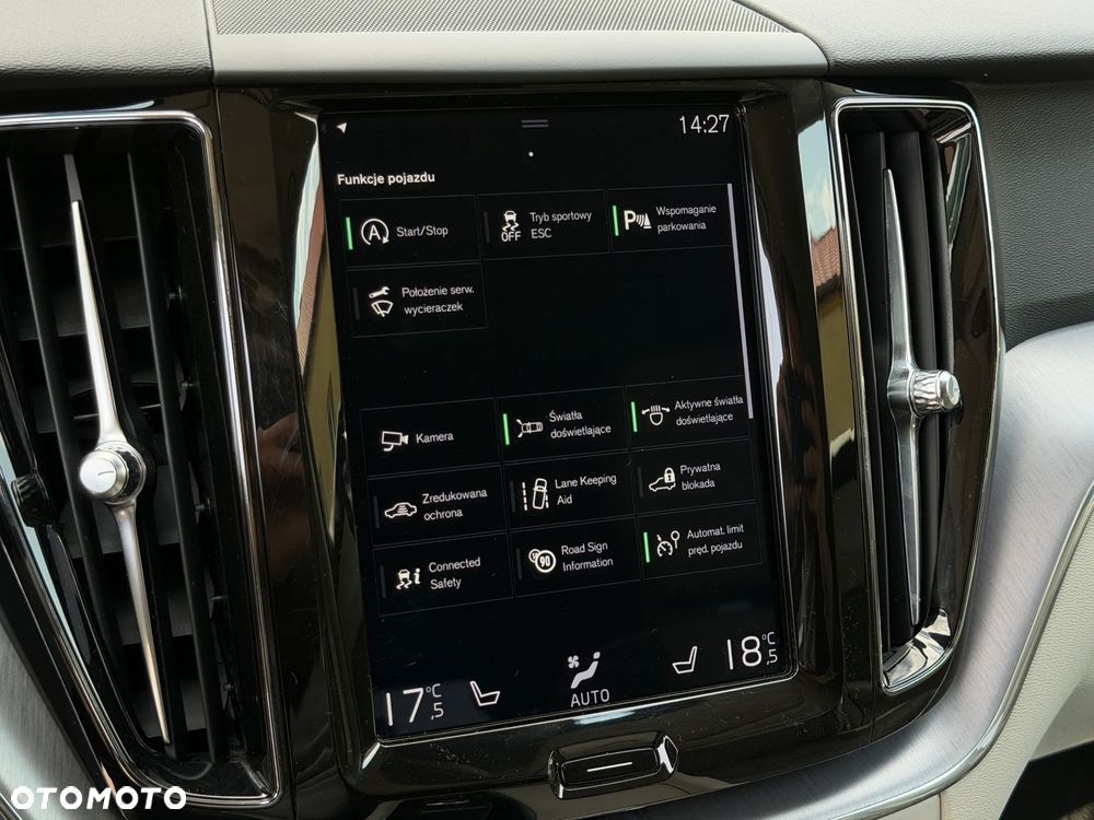 Volvo XC 60 B4 D AWD Momentum Pro - 20