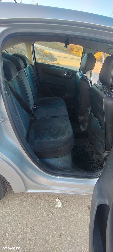 Citroën C4 2.0 HDi Exclusive - 18
