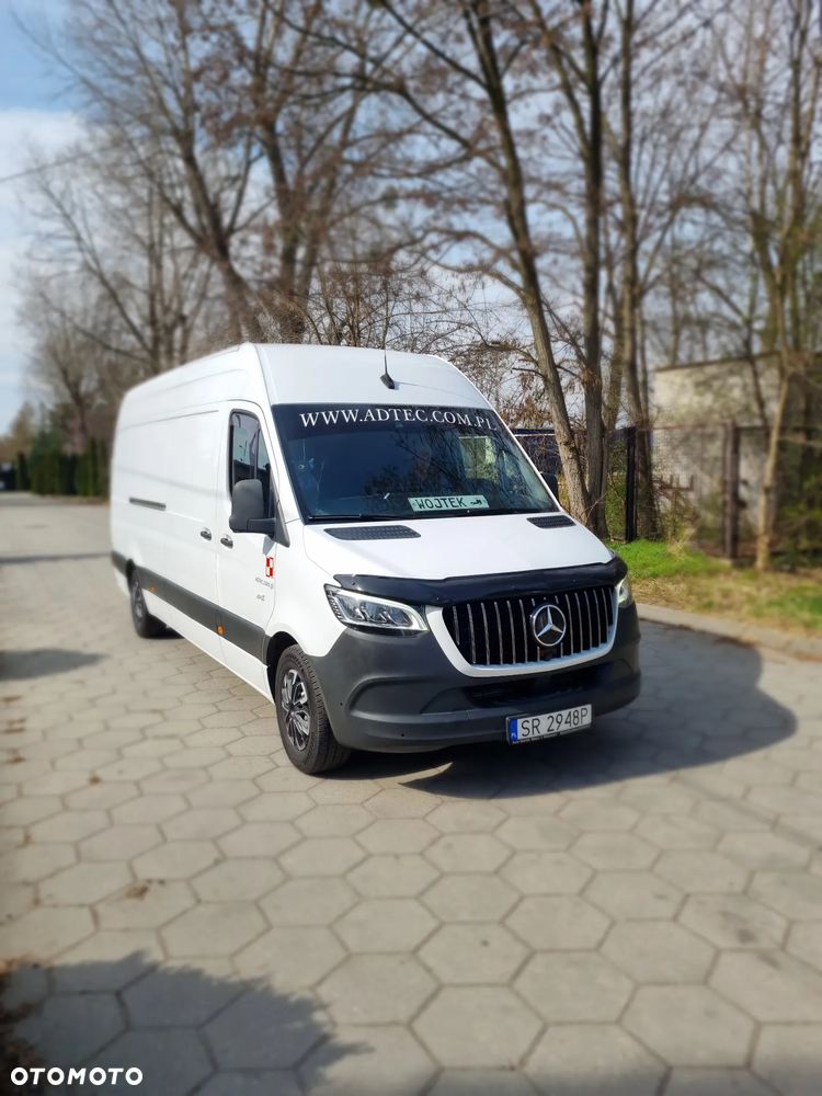 Mercedes-Benz Sprinter - 1