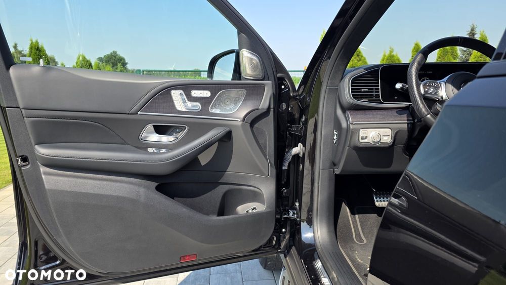 Mercedes-Benz GLS - 10