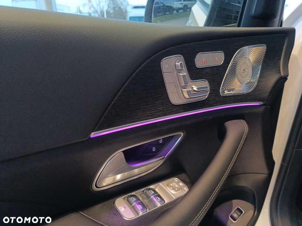 Mercedes-Benz GLE - 37