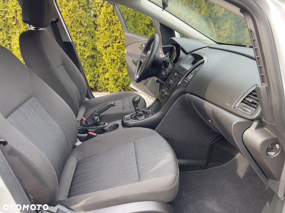 Opel Astra - 20