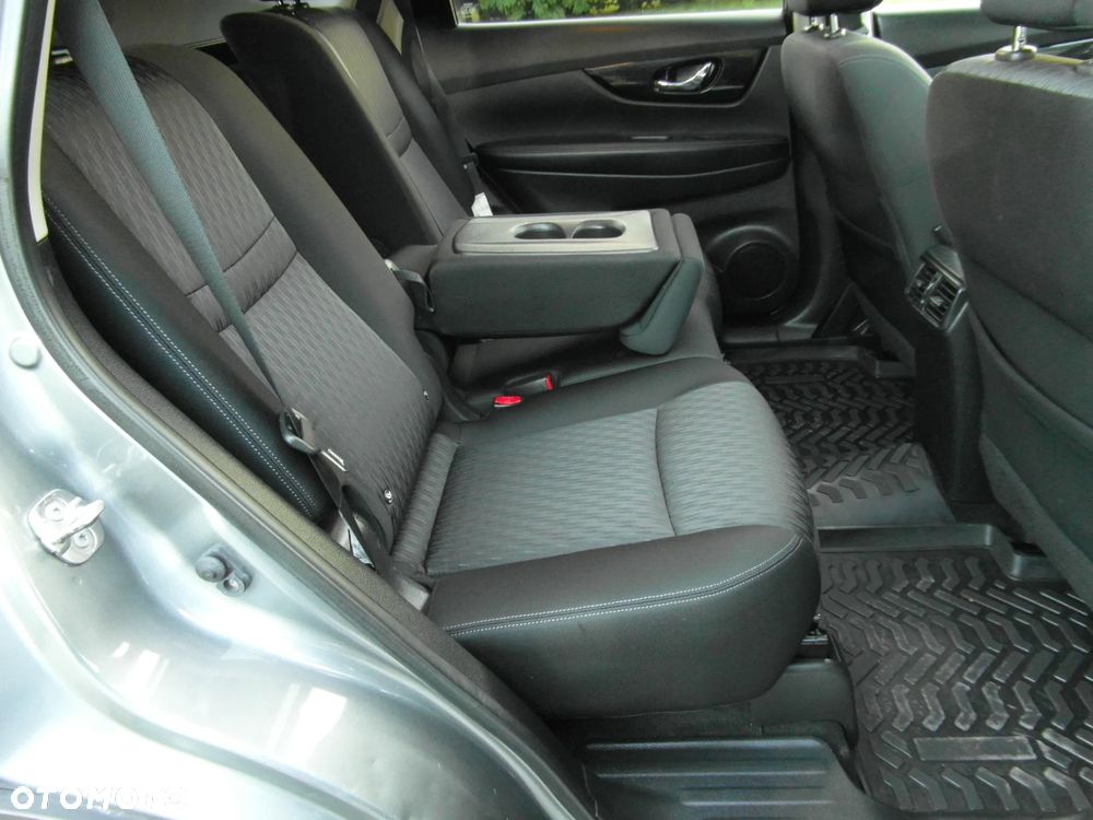 Nissan X-Trail 1.7 dCi ALL-MODE 4x4i N-Connecta - 34