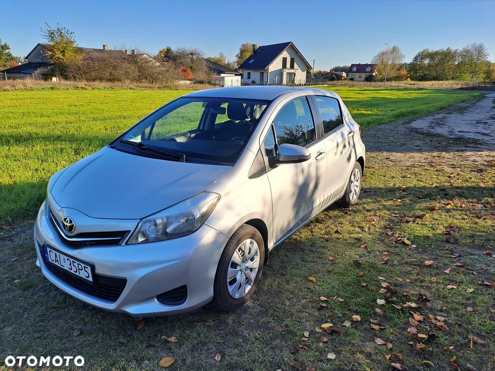 Toyota Yaris - 4