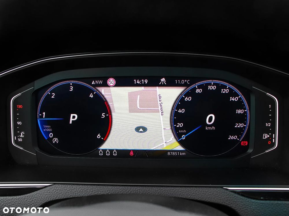 Volkswagen Passat Alltrack - 21