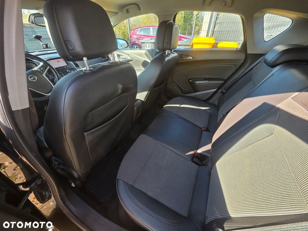Opel Astra 1.6 Cosmo - 7