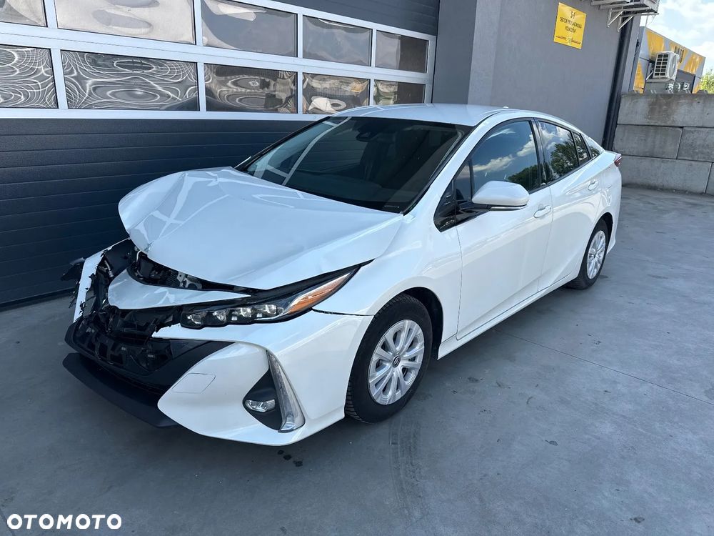 Toyota Prius - 5