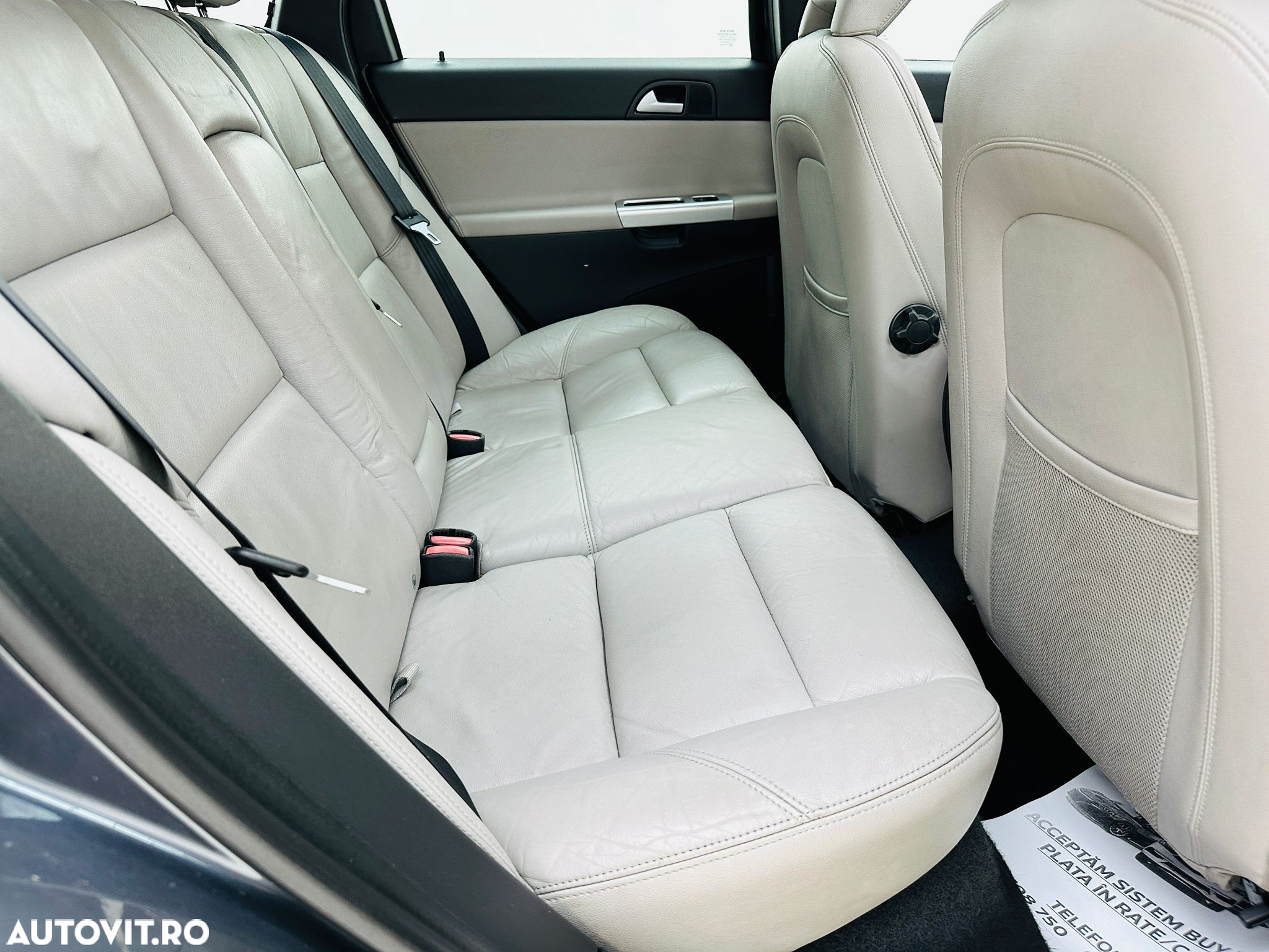 Volvo V50 - 20
