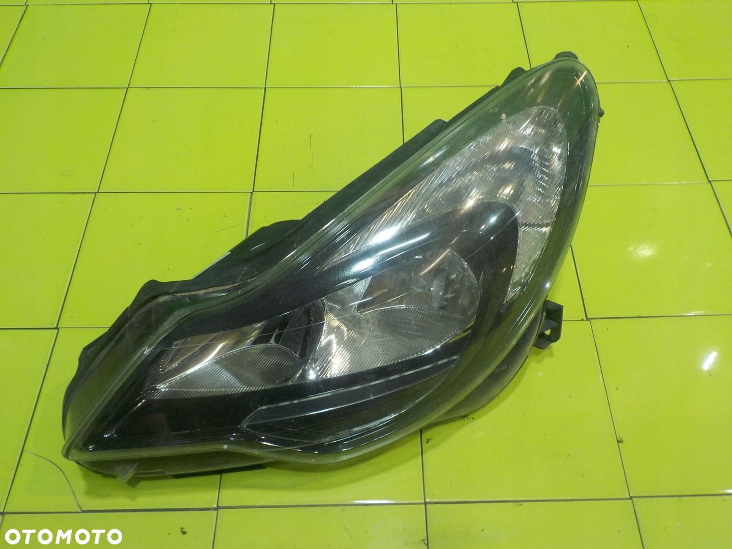 OPEL CORSA D LIFT 1.3 CDTI 14r lampa lewa przod - 2