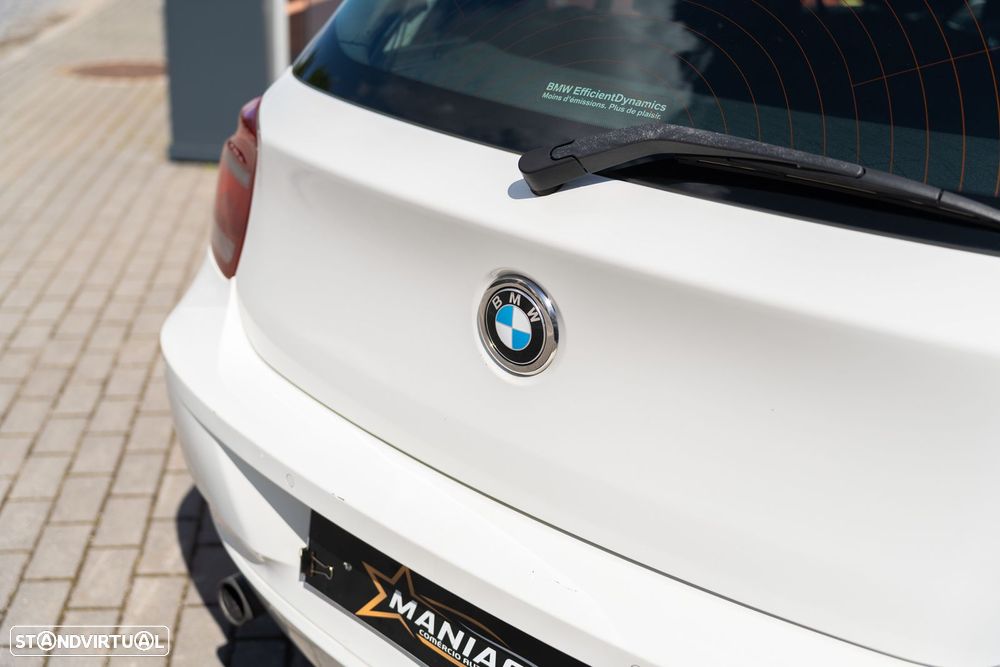BMW 116 d EDynamics Line Urban - 25