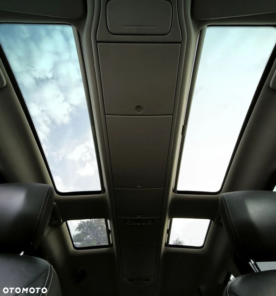 Ford Galaxy 2.0 TDCi Platinium X (Titanium) - 34