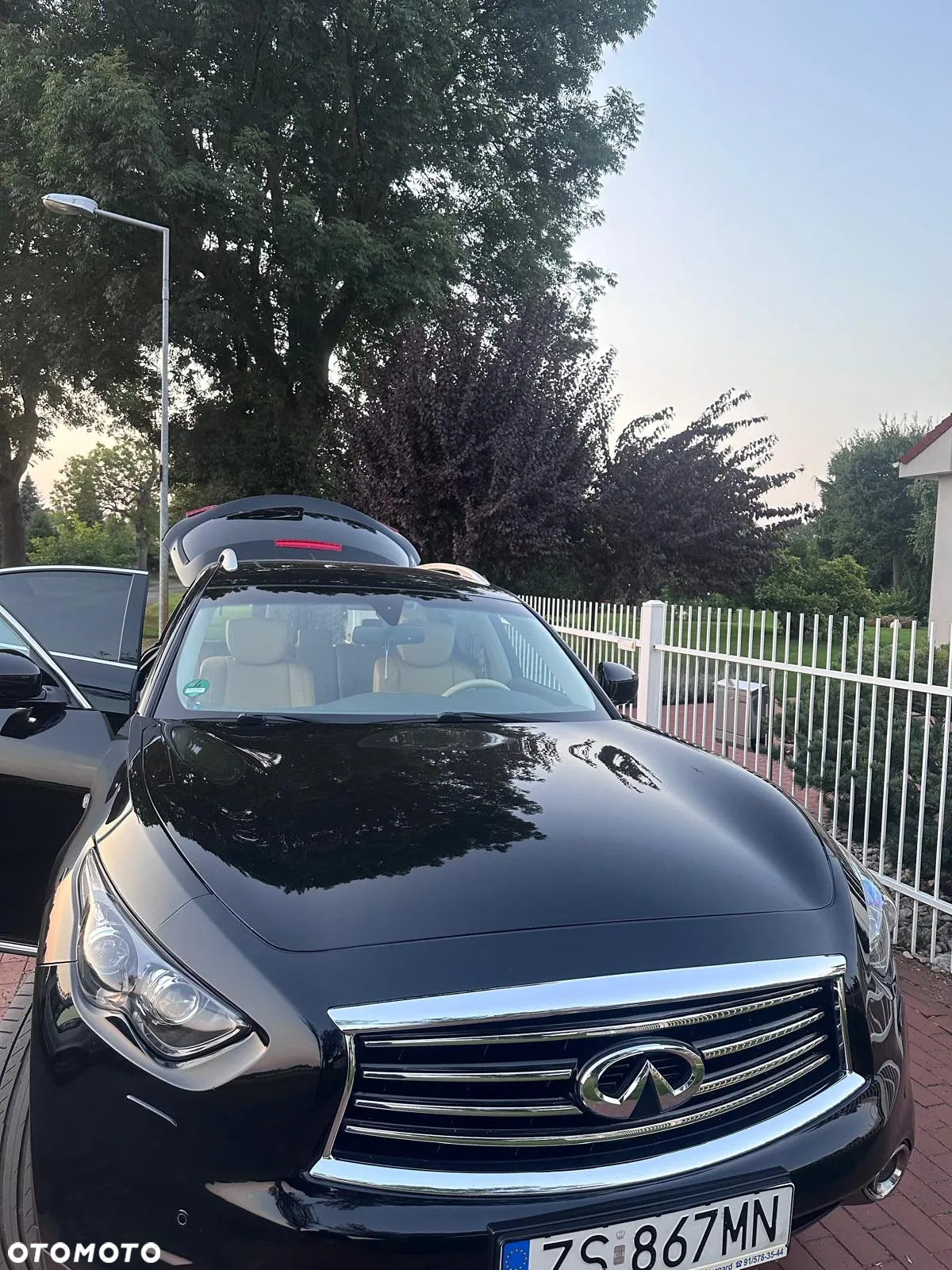 Infiniti QX70 3.0d S Premium - 6