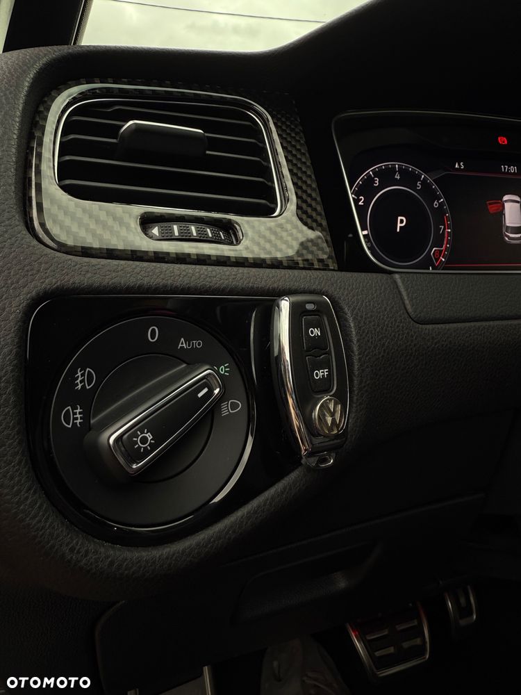 Volkswagen Golf GTI (BlueMotion Technology) DSG - 18
