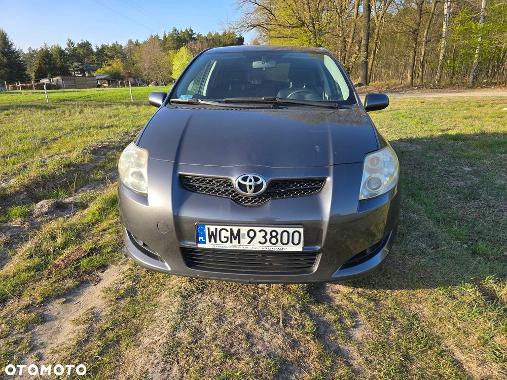 Toyota Auris 2.0 D-4D - 11