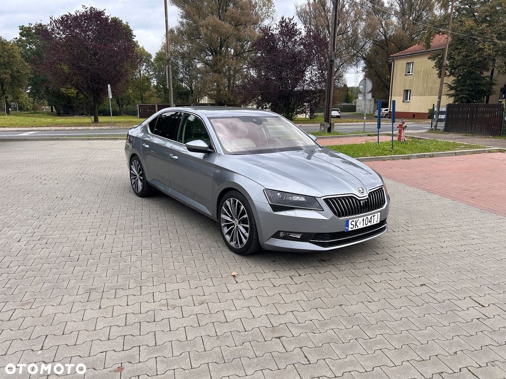 Skoda Superb 2.0 TDI 4x4 L&K DSG - 1