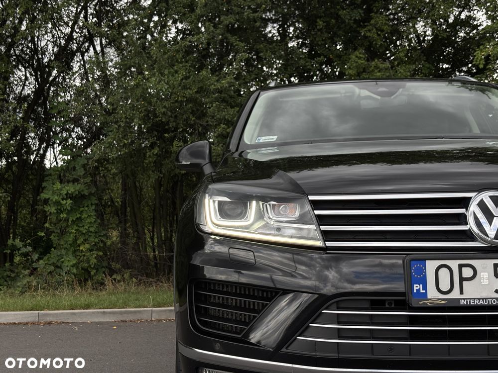 Volkswagen Touareg 3.0 V6 TDI BMT Business Line - 36