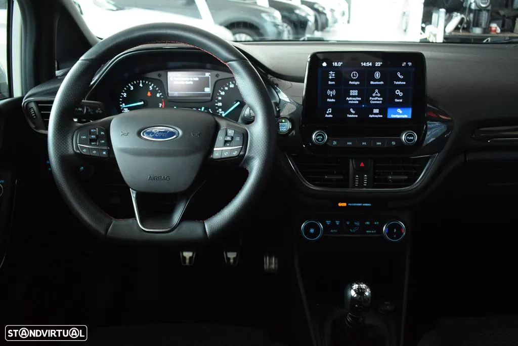 Ford Fiesta 1.0 EcoBoost ST-Line - 29