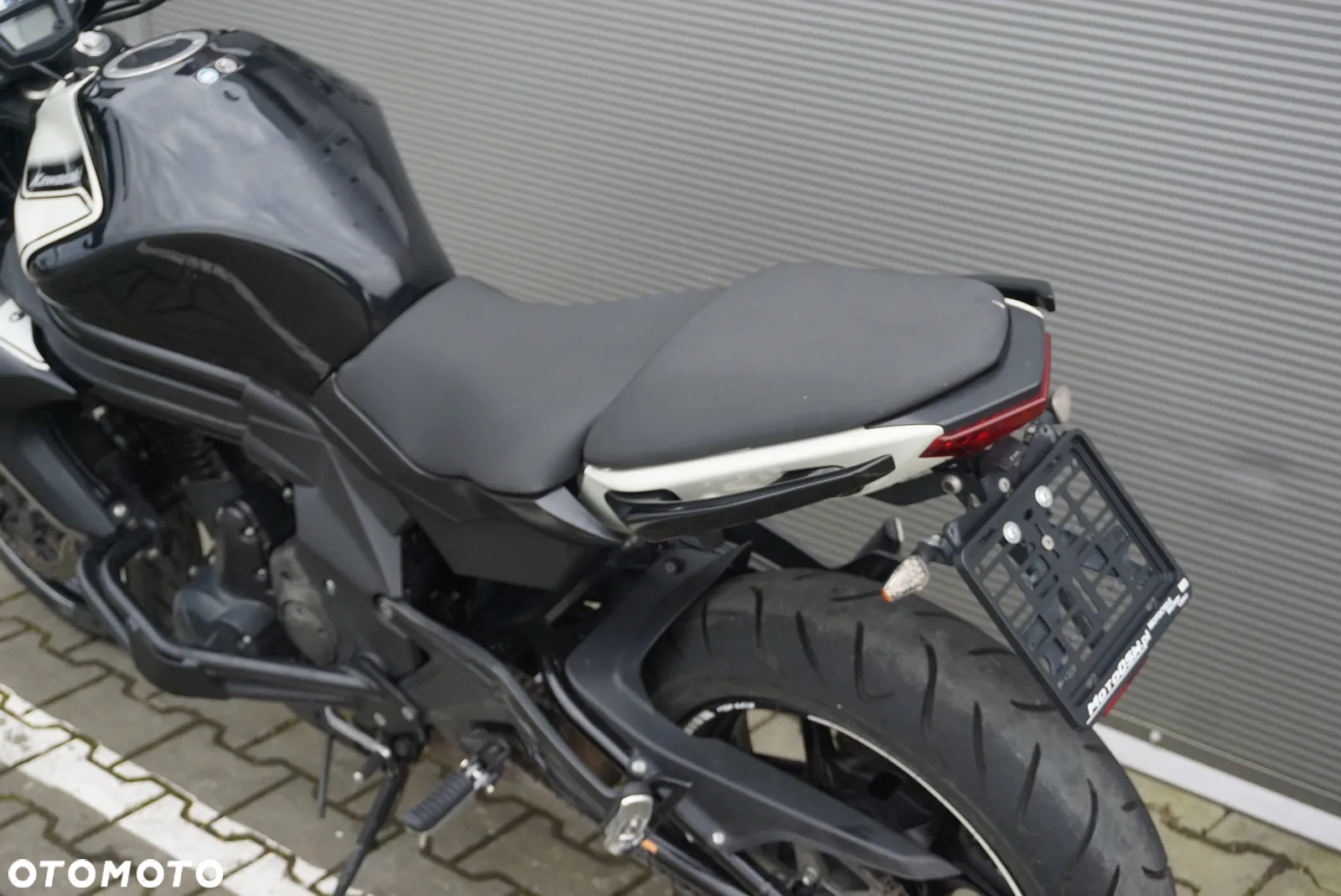 Kawasaki ER - 17