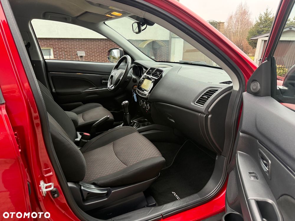 Mitsubishi ASX 1.6 Invite Navi - 13